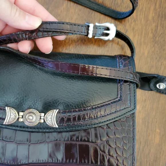 Sold! BRIGHTON Black Leather w/Brown Croc Mini Purse Crossbody Organizer Handbag - Picture 3 of 10